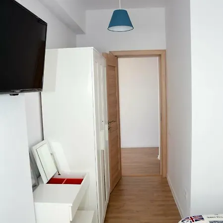 Apartment London 18 Navodari
